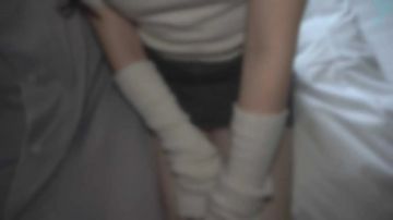 灵敏度出众又好色的牙科助手太萌了！与可爱的清秀美女两情相悦。插入后的性感表情和喘息声让我彻底崩溃了♡我被治愈了♡-cd1!