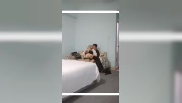 酒店500元约炮美白少妇兼职妹吹箫各种姿势啪啪