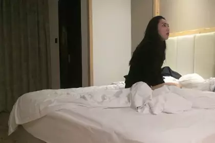 卖酒女神 白嫖探花第一场酒醉后啪啪 脱衣插入 缠绵悱恻激情如火 人气爆棚佳作