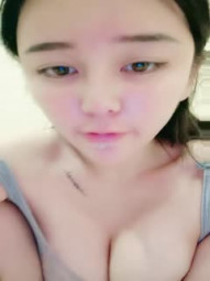 颜值姐妹花互玩精彩刺激，全程露脸舔逼逼舔菊花真刺激，菊花里面灌奶用吸管吸着喝好骚啊，道具抽插浪叫呻吟