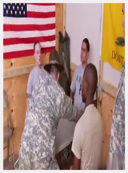 同性恋为男孩做爱到 Cody Domino 被滚动