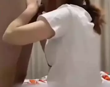 【4000购入超级巨作】第二部，175身高极品身材性感大长腿的极品妹子被下药后完全死猪半睁眼状态被随意玩弄~原版1080P无水印