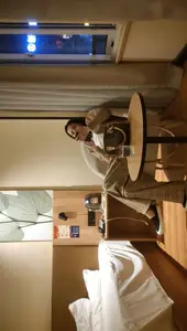 新晋老哥约炮高端茶御姐，沐浴后骑乘打桩机狂操，爽到浪叫高潮不断！